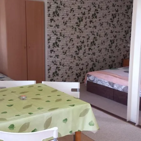 Campingplatz Prehrada Hracholusky - Chata U Vody *