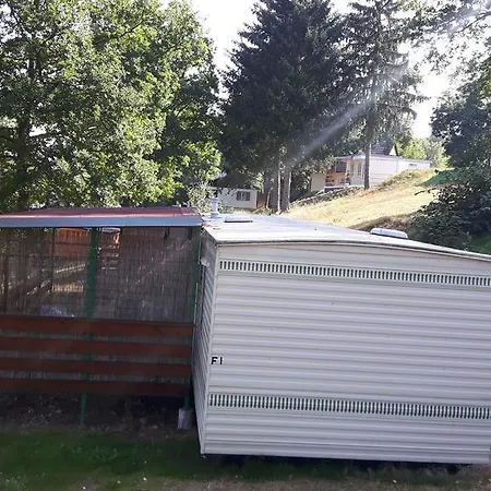 Campingplatz Prehrada Hracholusky - Chata U Vody *