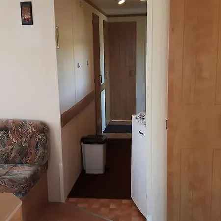 Prehrada Hracholusky - Chata U Vody * Κάρλοβι Βάρι