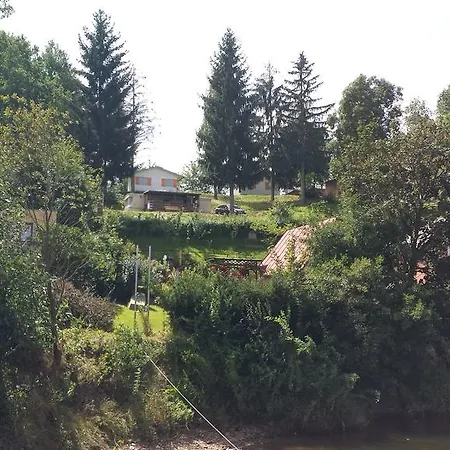 Campingplatz Prehrada Hracholusky - Chata U Vody *